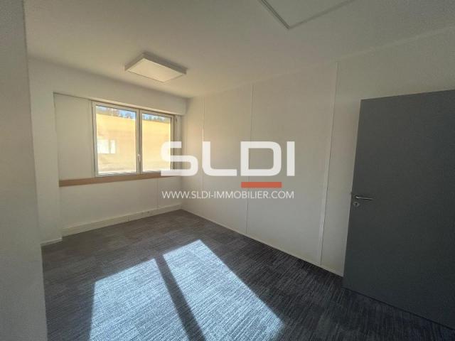 Bureaux A VENDRE - ECULLY - 311 m²