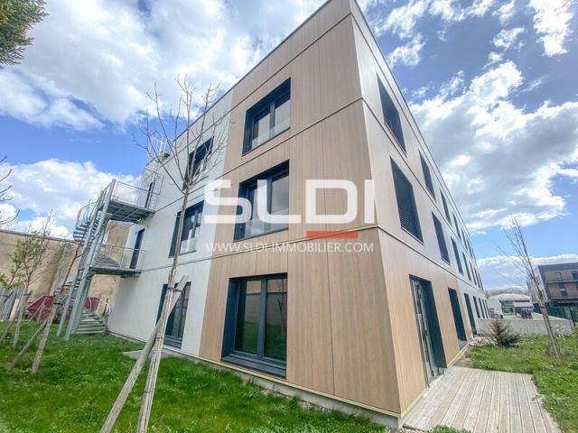 Bureaux A LOUER - SAINTE FOY LES LYON - 1 072 m²