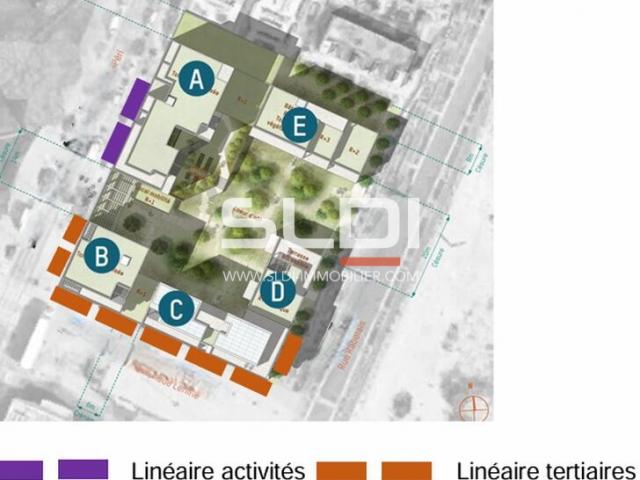 Commerces A VENDRE OU A LOUER - VAULX EN VELIN - 549 m²