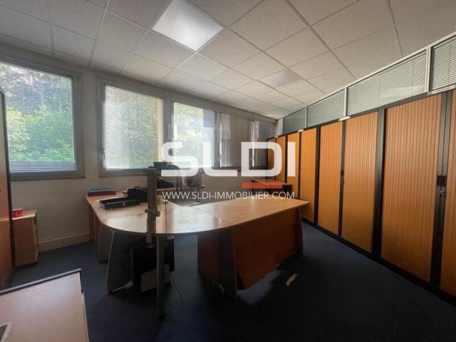 Bureaux A LOUER - ECULLY - 62 m²