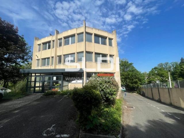 Bureaux A LOUER - ECULLY - 62 m²