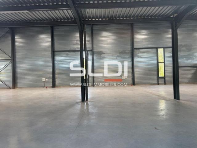 Locaux d'activités A LOUER - BOURGOIN JALLIEU - 288 m²