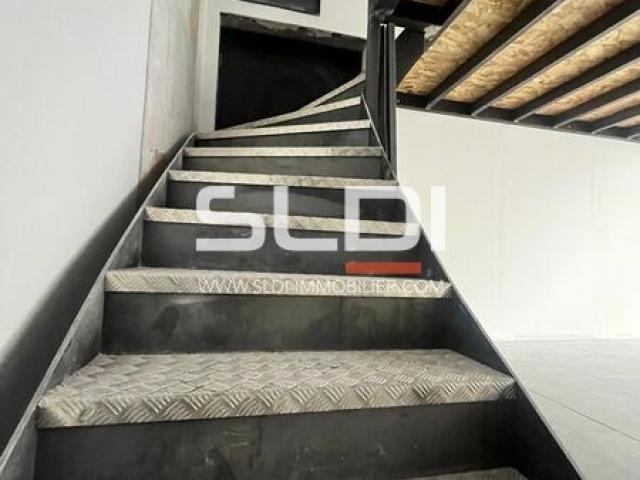 Commerces A LOUER - LYON - 44 m²
