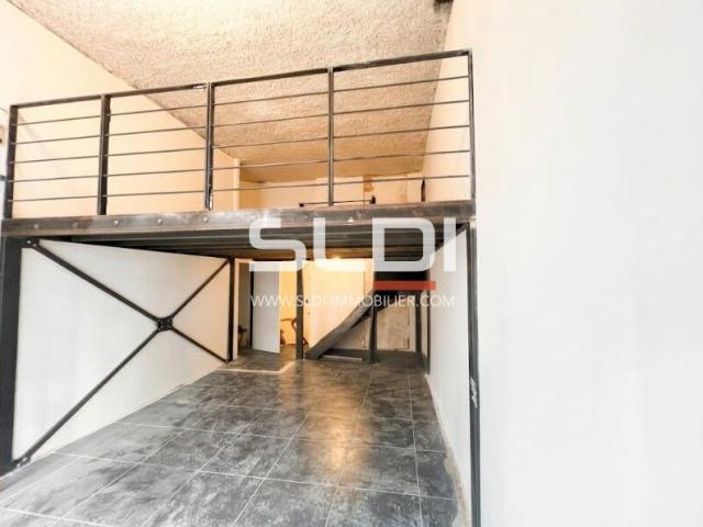 Commerces A LOUER - LYON - 44 m²