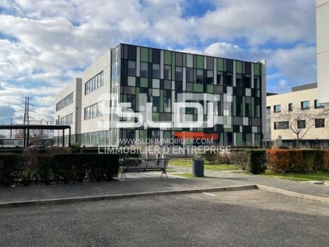 Bureaux A VENDRE OU A LOUER - LYON - 177 m²
