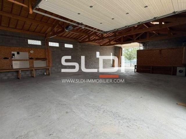 Locaux d'activités A LOUER - TREVOUX - 300 m²