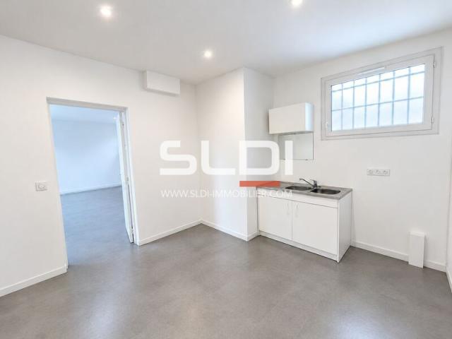 Bureaux A VENDRE - GLEIZE - 90 m²