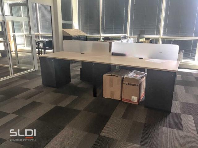 Bureaux A LOUER - SAINT PRIEST - 1 511 m²