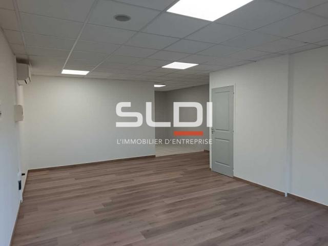 Bureaux A LOUER - MEYZIEU - 16 m²