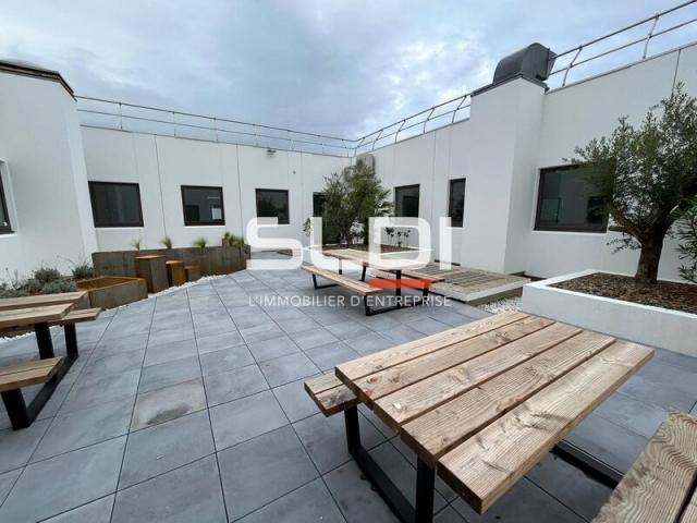 Bureaux A LOUER - LIMONEST - 2 078 m²