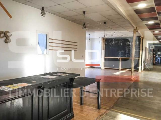 Bureaux A LOUER - BOURG EN BRESSE - 318 m²