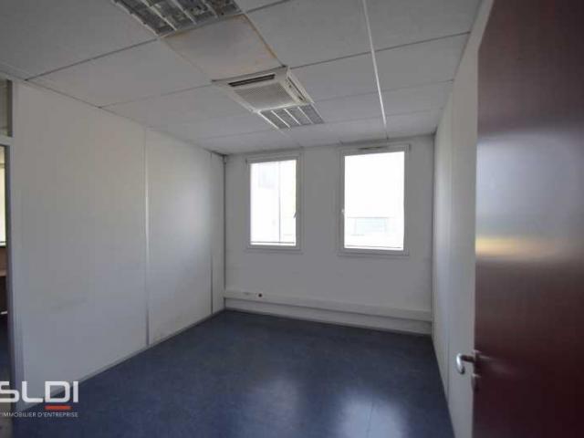 Bureaux A LOUER - VOREPPE - 741 m²