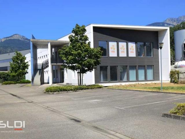 Bureaux A LOUER - VOREPPE - 741 m²
