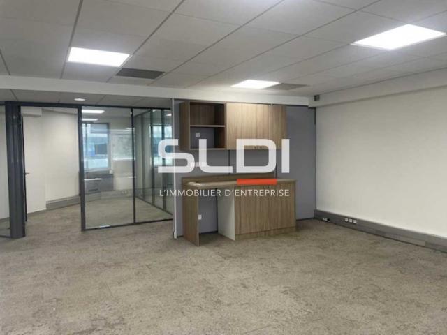 Bureaux A VENDRE - LYON - 3 147 m²