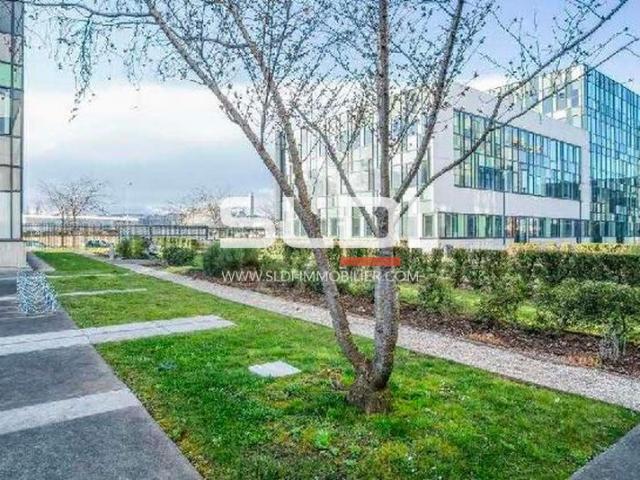 Bureaux A VENDRE OU A LOUER - LYON - 3 644 m²