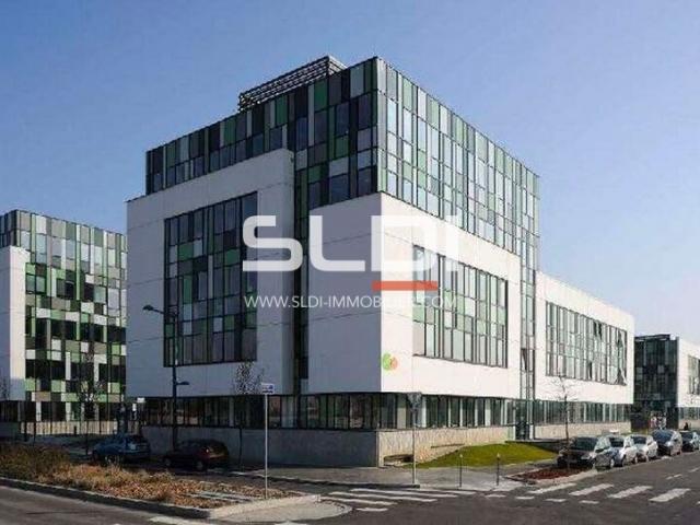 Bureaux A VENDRE OU A LOUER - LYON - 3 644 m²