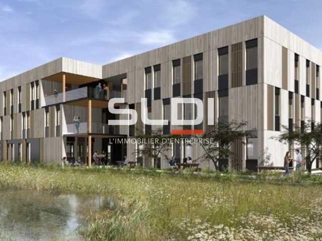 Bureaux A LOUER - VENISSIEUX - 7 006 m²