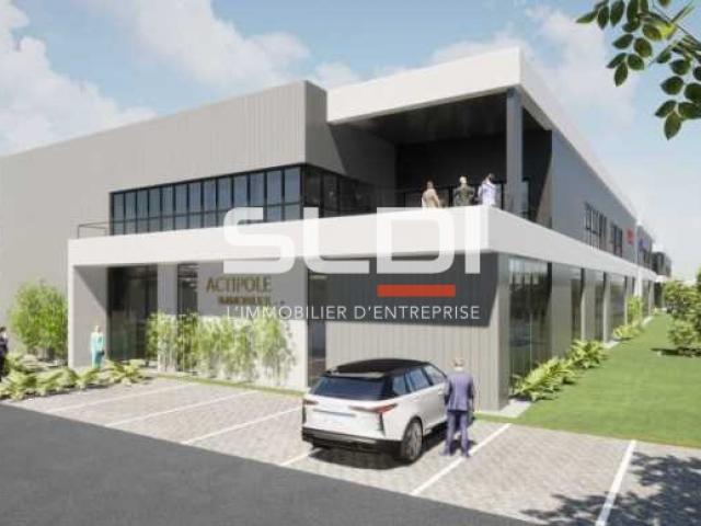 Locaux d'activités A LOUER - ARNAS - 987 m²