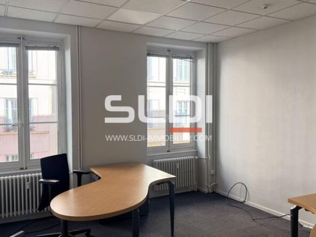 Bureaux A LOUER - LYON - 134 m²