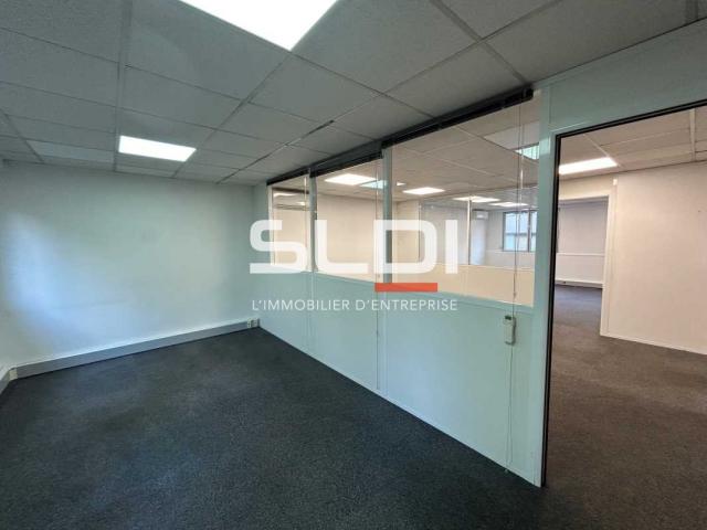 Bureaux A LOUER - ECULLY - 267 m²