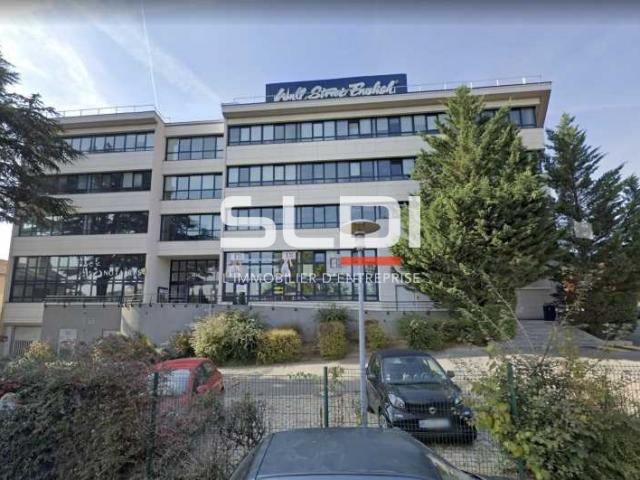 Bureaux A LOUER - ECULLY - 899 m²