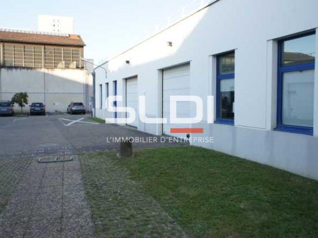Bureaux A LOUER - VILLEURBANNE - 1 309 m²