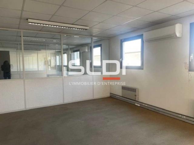 Bureaux A LOUER - VILLEURBANNE - 1 309 m²