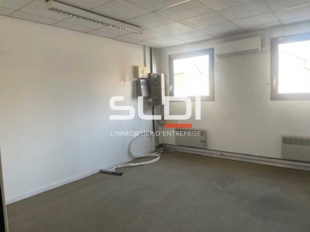 Bureaux A LOUER - VILLEURBANNE - 1 309 m²