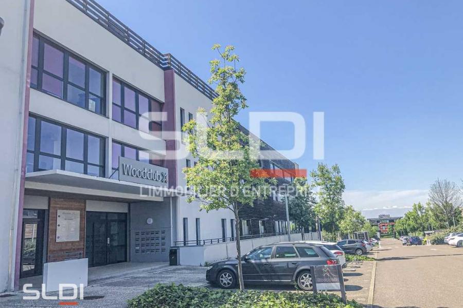 Bureaux A LOUER - SAINT PRIEST - 274 m²