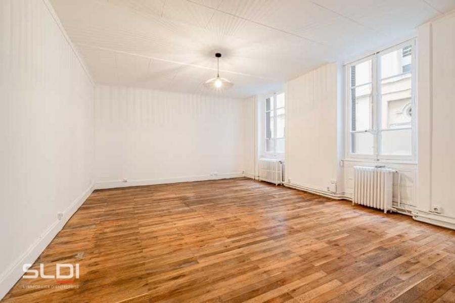 Bureaux A VENDRE - LYON - 190 m²