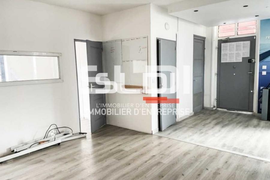 Bureaux A LOUER - VILLEURBANNE - 270 m²