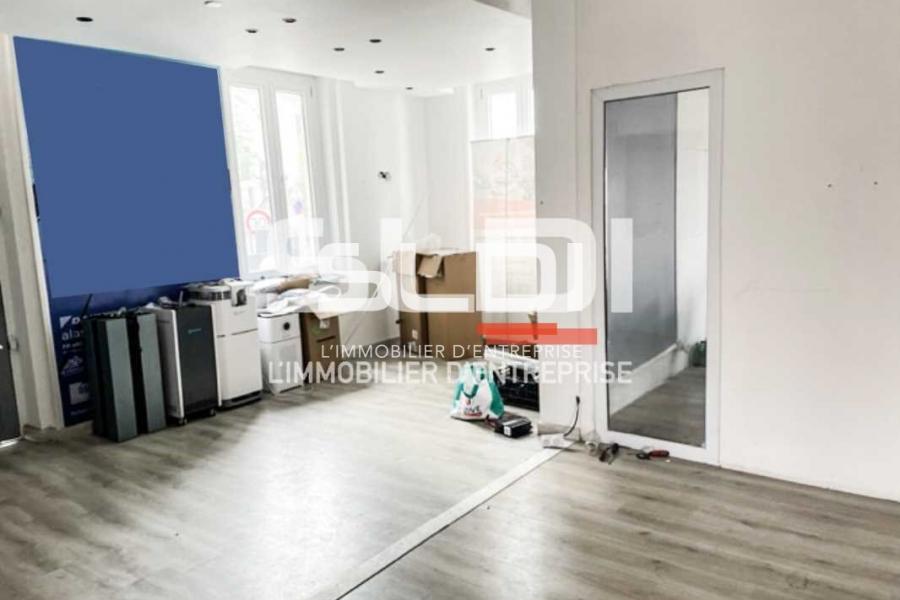 Bureaux A LOUER - VILLEURBANNE - 270 m²