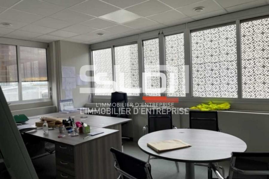 Bureaux A LOUER - LYON - 1 122 m²