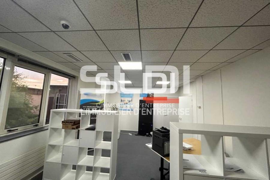 Bureaux A LOUER - VILLEFRANCHE SUR SAONE - 112 m²