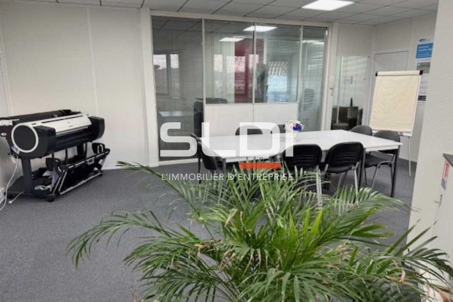 Bureaux A LOUER - VILLEFRANCHE SUR SAONE - 112 m²