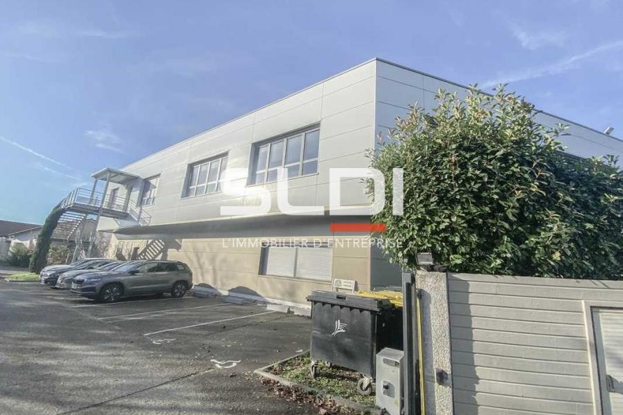 Bureaux A LOUER - SAINT MAURICE DE BEYNOST - 427 m²