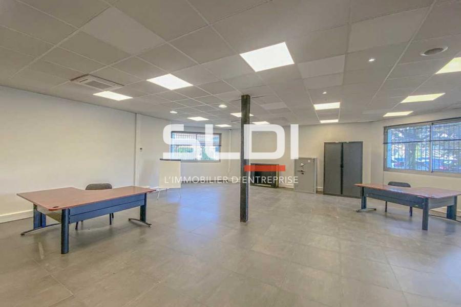 Bureaux A LOUER - SAINT MAURICE DE BEYNOST - 427 m²