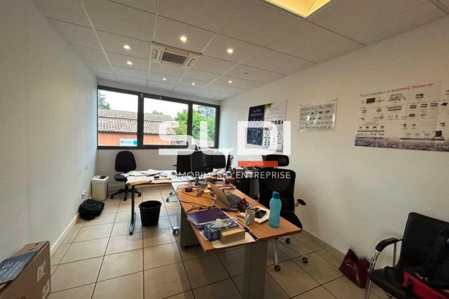 Bureaux A VENDRE - LIMAS - 133 m²