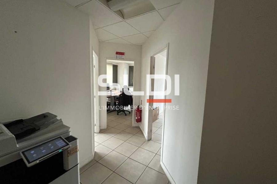 Bureaux A VENDRE - LIMAS - 133 m²