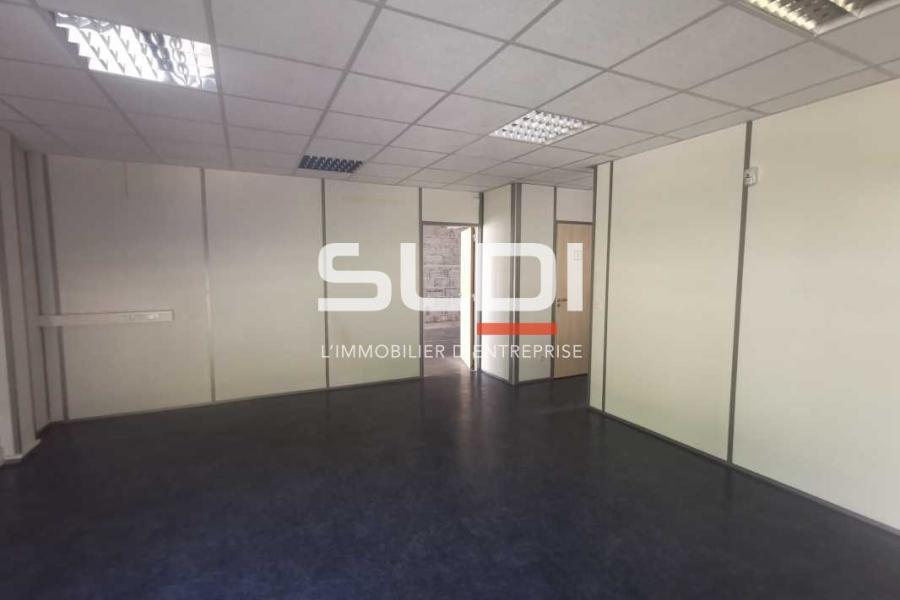 Bureaux A LOUER - ECHIROLLES - 289 m²