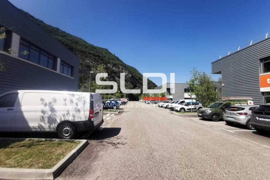 Bureaux A LOUER - ECHIROLLES - 289 m²