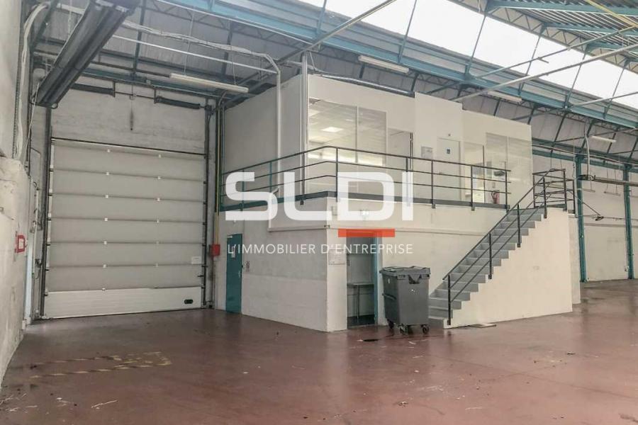 Activités A LOUER - LYON - 973 m²