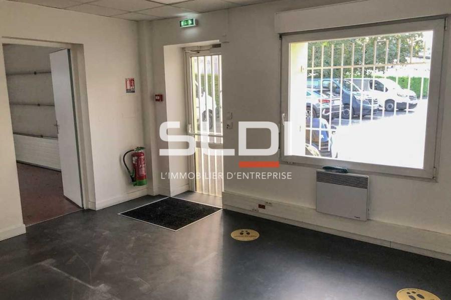 Activités A LOUER - LYON - 973 m²