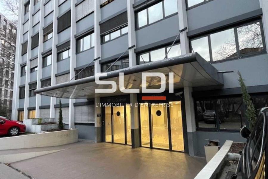 Bureaux A VENDRE - VILLEURBANNE - 338 m²