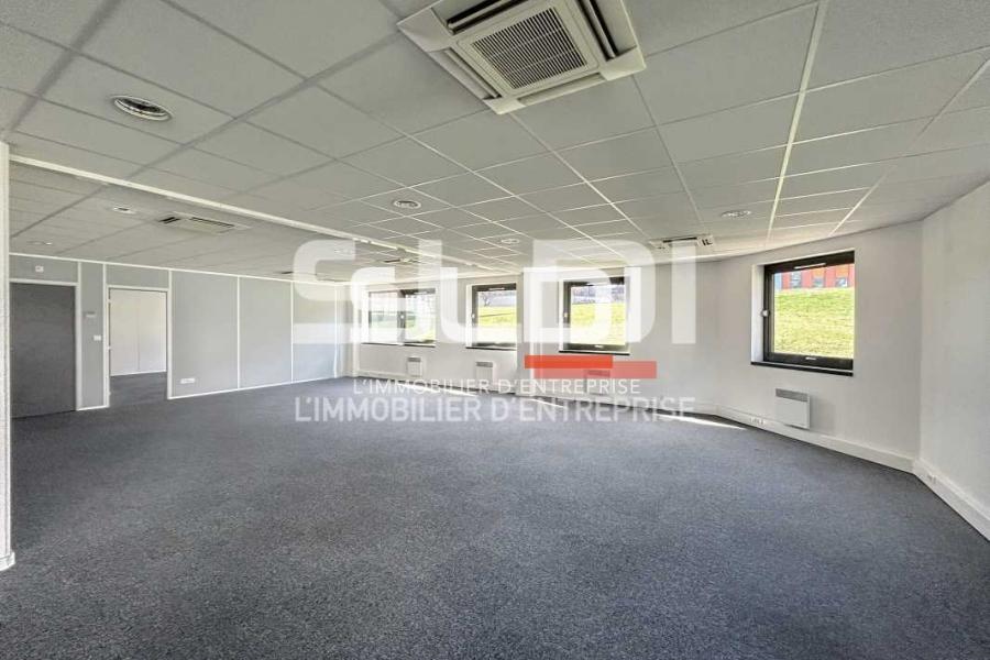 Bureaux A LOUER - LIMONEST - 75 m²