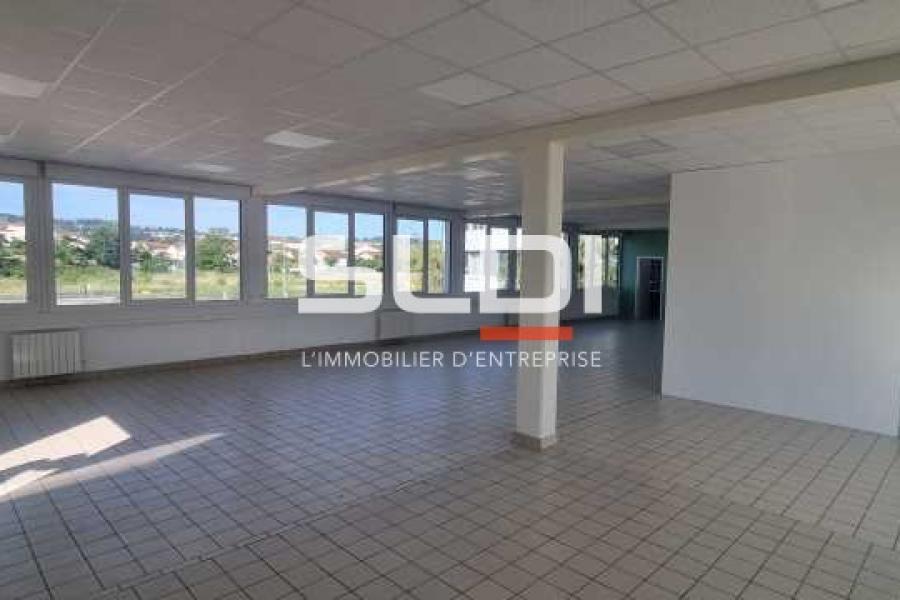 Bureaux A LOUER - VILLARS - 235 m²