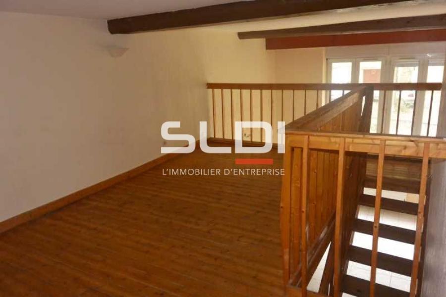  A VENDRE - VIENNE - 472 m²