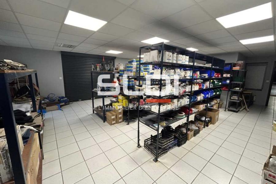 Activités A VENDRE - BELLEVILLE - 1 479 m²