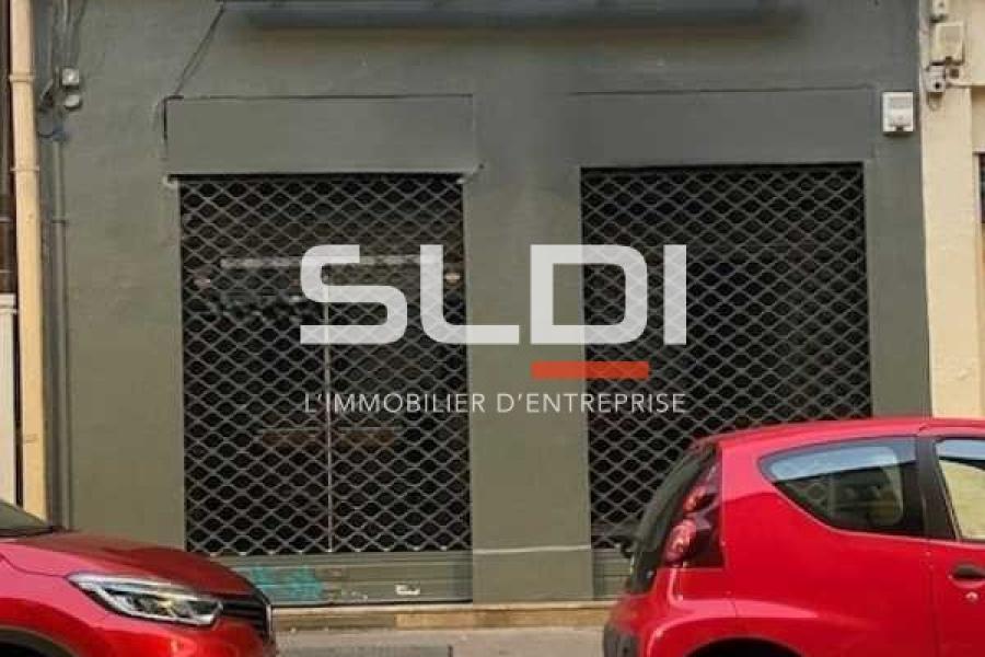 Commerces A VENDRE - LYON - 196 m²