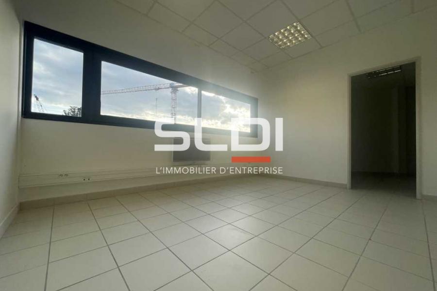 Bureaux A LOUER - CHAPONOST - 130 m²